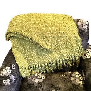 Bedford Cottage Spring Green Textured Lightweight Throw Blanket 50”x60”